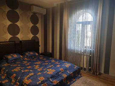 NEM McDonalds 2 bedroom Apartment