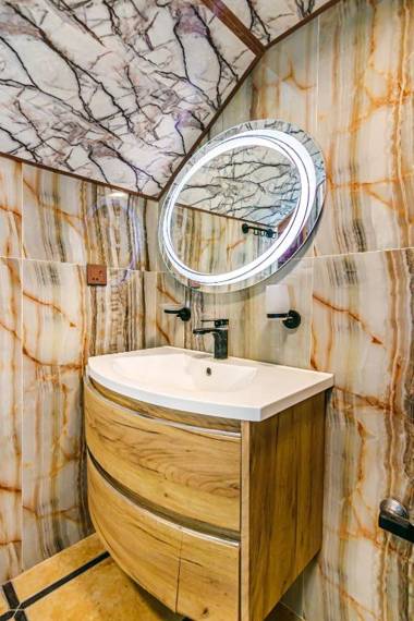 VIP APARTMENT IN BULVARr