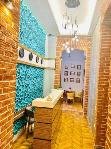 Renaissance Boutique