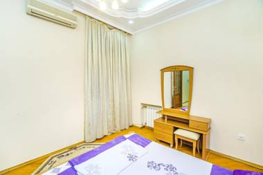 M Estate Targovi 3 room