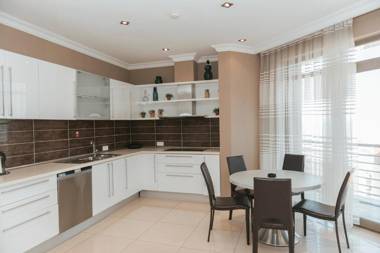 Central Deluxe Apartments