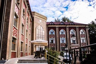 Sheki Palace Hotel