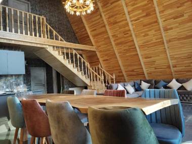 Qafqaz Wood Chalet