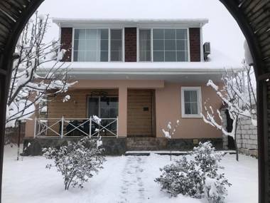 Gabala Explorers' Villa near Tufandag