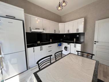 Qafqaz Suite White Pearl