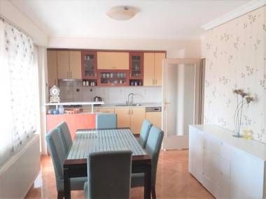 Spacious 80m2 Apartment in the Center