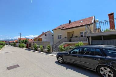 Apartments Lovori-Lorbe