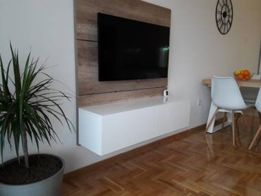 Apartman Avisi