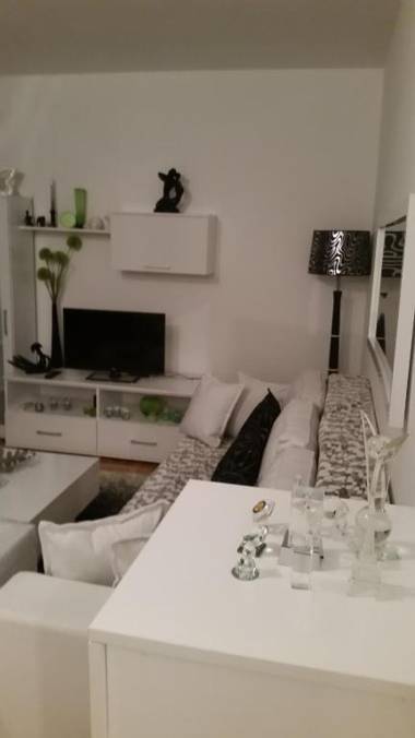 Apartman -stan u centru