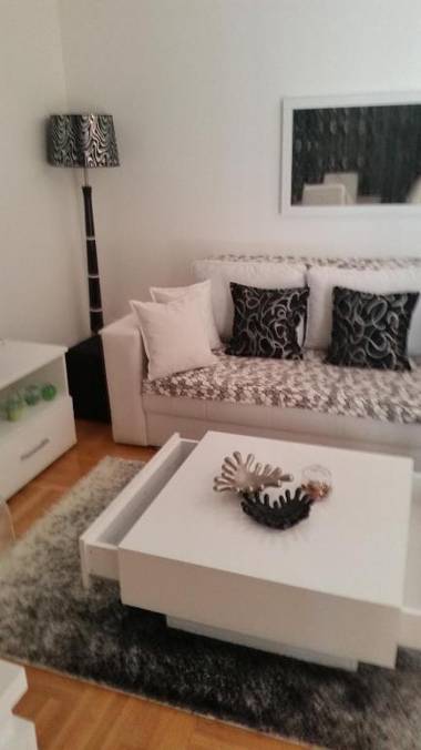 Apartman -stan u centru