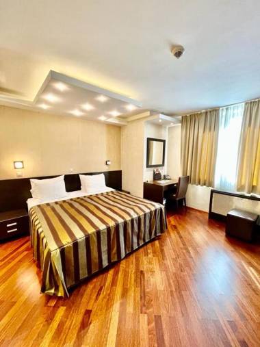 City Boutique Hotel - FREE PARKING