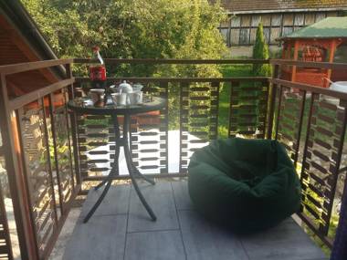 Cumurija Bridge Accommodation