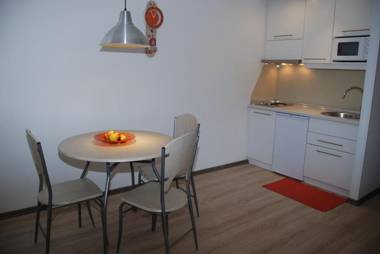 Cozy apartment near Latin Bridge