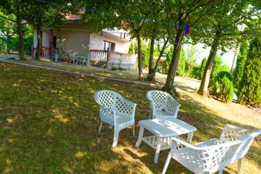 Holiday Home Zelena Oaza