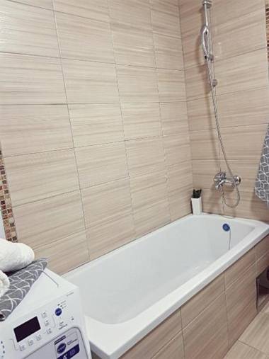 Bright-Cozy -Apartment