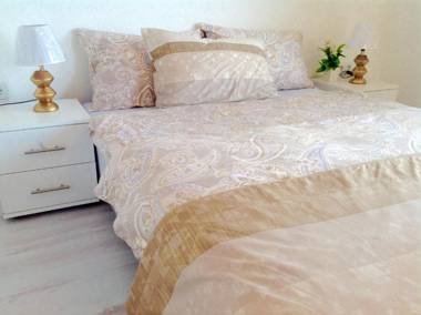 VILLA "PICNIC" يلا " تنزه "