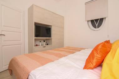 Boulevard Apartments