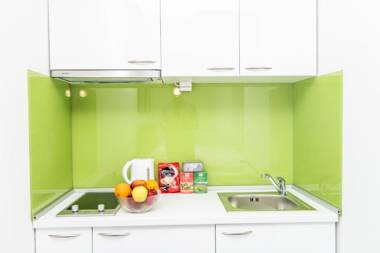 150sqm Apartment with 4 units! GREAT FOR GROUPS