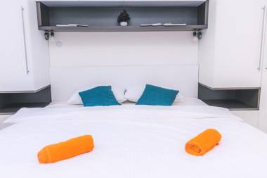 Modern 2BDR apartment-CATHEDRAL VIEW-BEST LOCATION