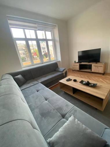 Apartment Festina Lente