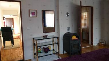 Apartman Hanija