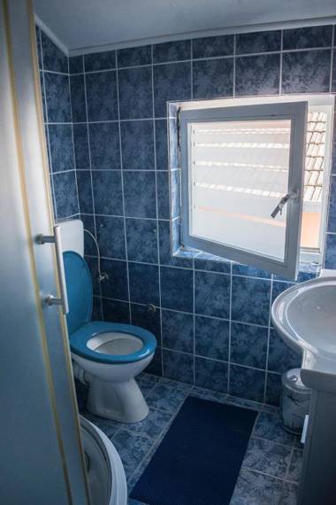 Apartments Golden Bridge