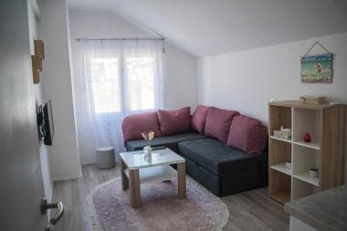 Apartments Golden Bridge