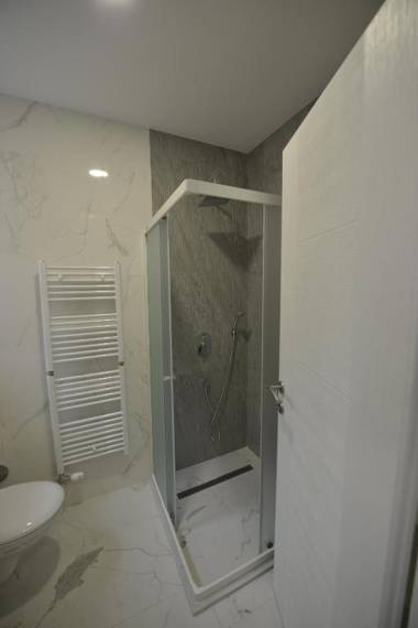 Villa Flower with Free Onsite Parking