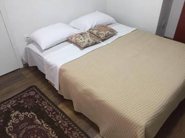 Hacienda Sunrise Apartment