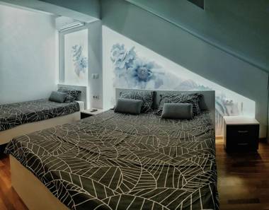 Sun Valley Apartments