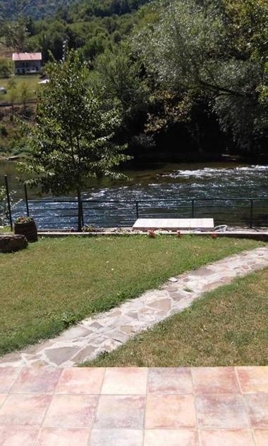 Holiday Homer Kuća na obali Vrbasa