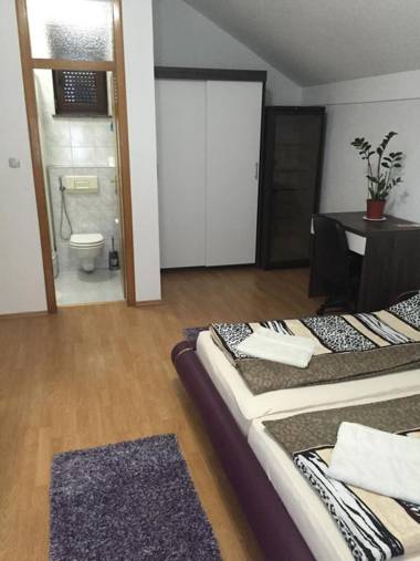 City Bridge Guest House