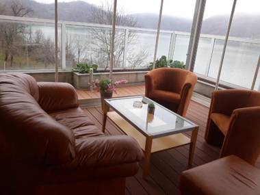 Villa Jablanica Lake