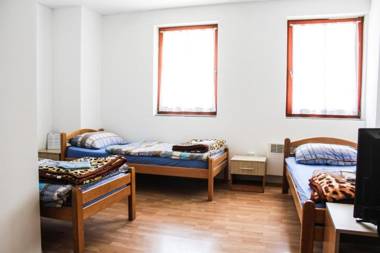 Sobe za prenoćište Jajce Youth Hostel