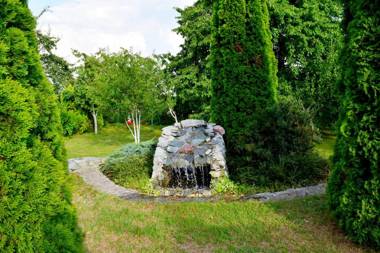 Vikendica Ahatovići