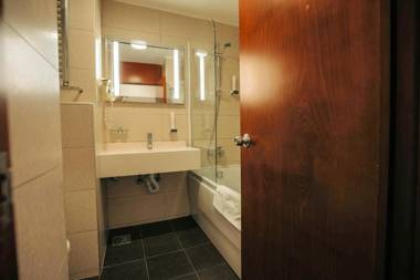 Hotel Garden - Hotel Tuzla