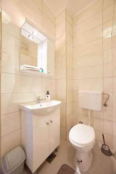 Central Tuzla apt - free parking