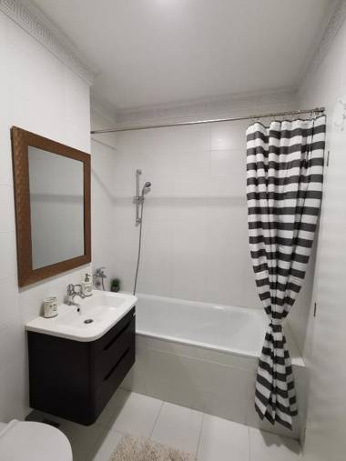 Luxury Apartment with a stunning view FREE parking