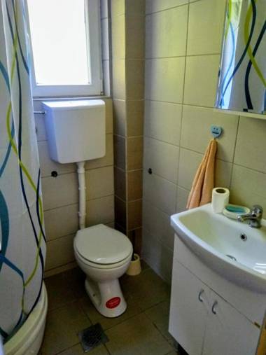 Vikendica Pored Drine