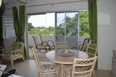 Golden View Apartment