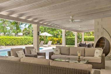 Royal Palms St James