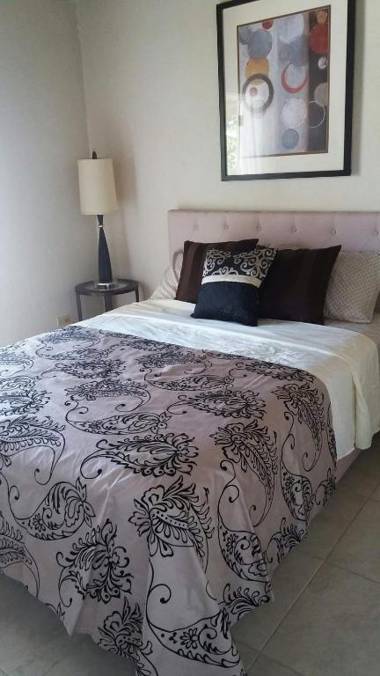 Private Garden Suite Surf Work Relax