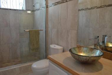 Royal Palms Apartment - Sweet Jewel Apartments