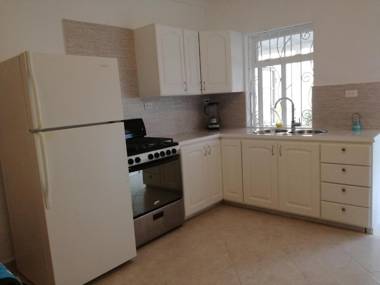 Royal Palms Apartment - Sweet Jewel Apartments