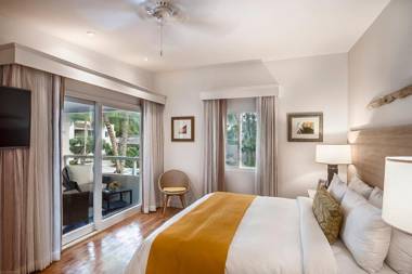 Waves Hotel and Spa by Elegant Hotels - All-Inclusive