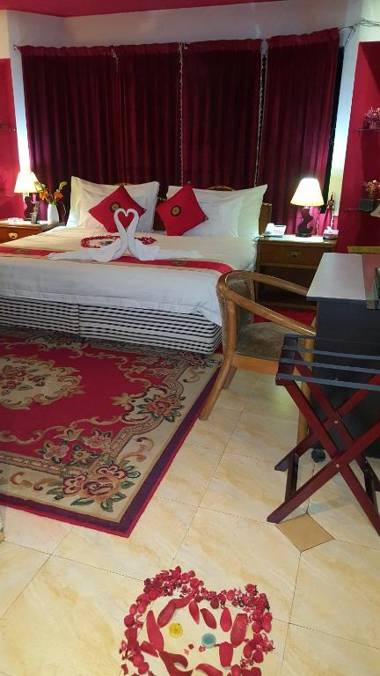 Babylon Hotel & Serviced Apartment