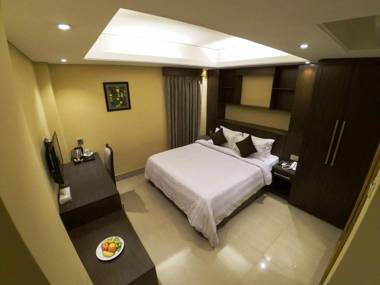 HOTEL THE CAPITAL LTD.