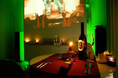 Nooz - Something Different?