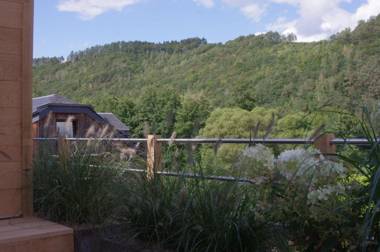 Logis Hostellerie De La Claire Fontaine