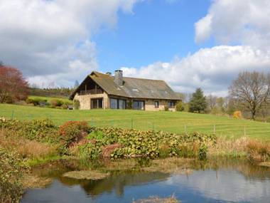 Villa with 5 bedrooms and 4 bathrooms with a beautiful view on the Ardennes